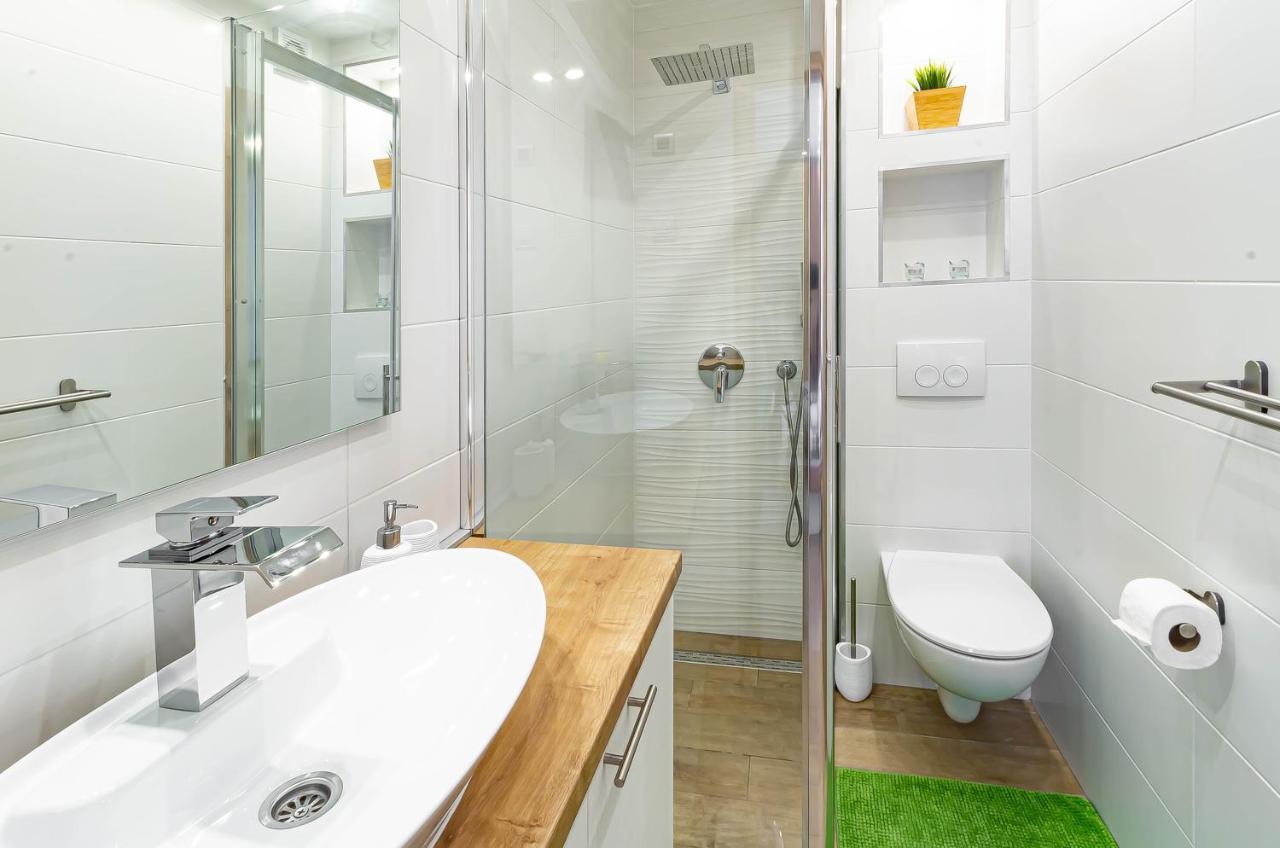 Apartments Marinici Rijeka - With Private Parking Exterior photo